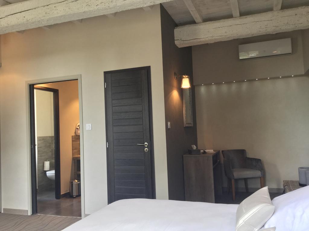 Boutique Hotel La Villa Montesquieu Laudun Exterior photo
