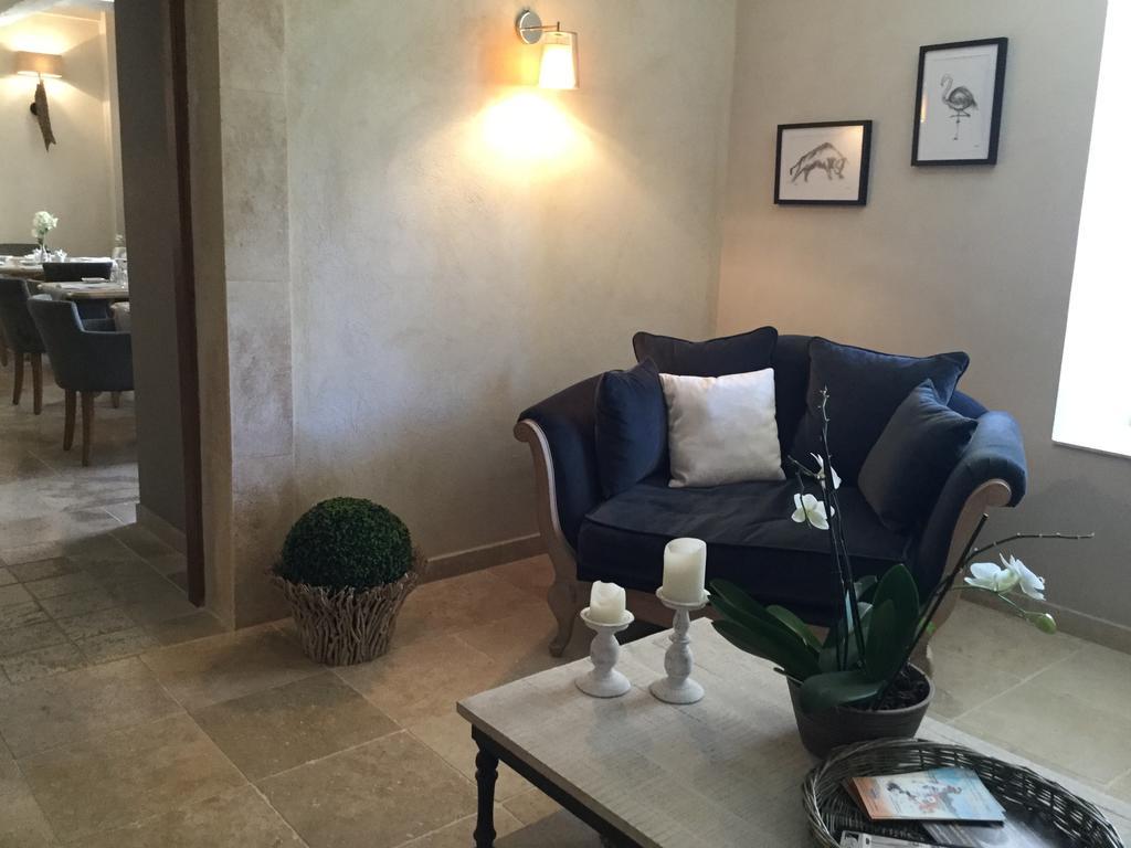 Boutique Hotel La Villa Montesquieu Laudun Exterior photo