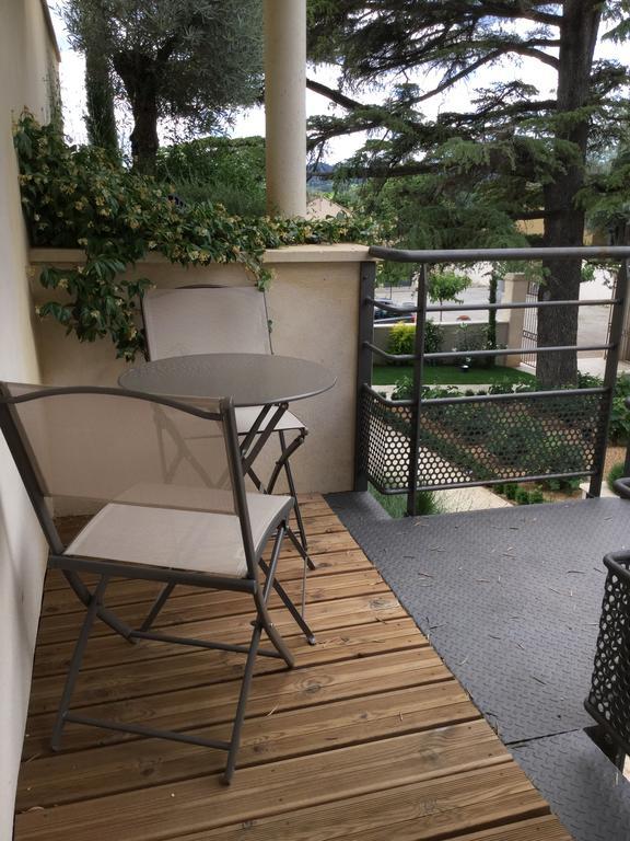 Boutique Hotel La Villa Montesquieu Laudun Exterior photo